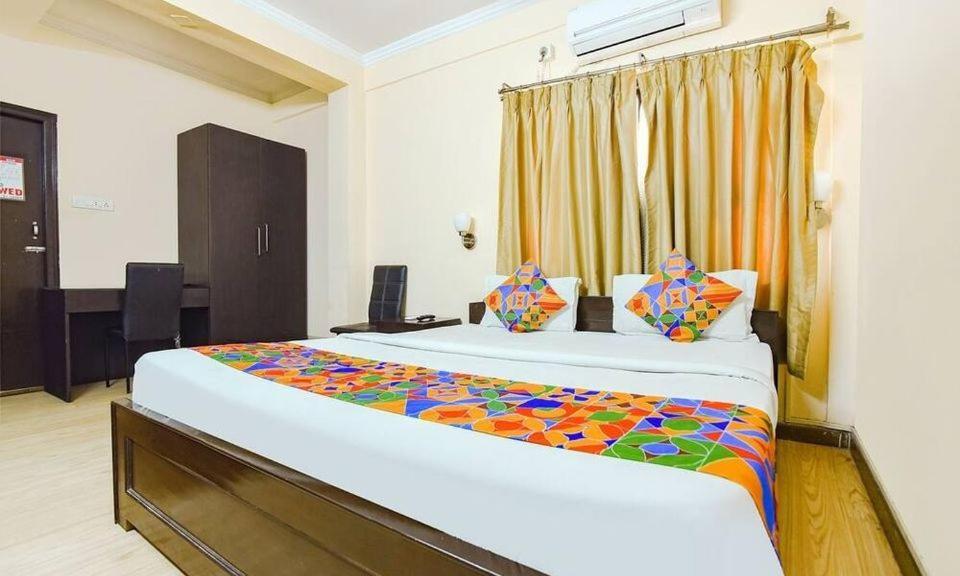 Dover Inn By Bookmerihotel Kolkata Exterior photo